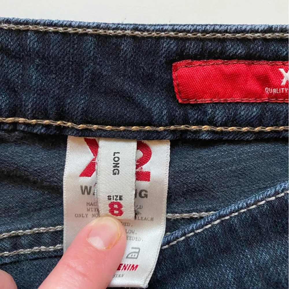 Women’s Blue Express Low Rise Straight Jeans size 8 Long